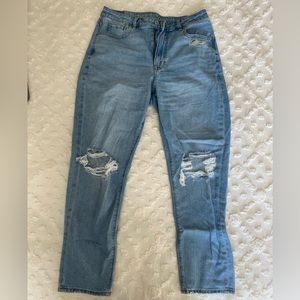American Eagle Mom Jeans